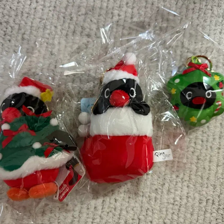 [BUNJANG] CGV Pingu Christmas Keychain 3 Set / Cgv 핑구 크리스마스 키링 3종 세트