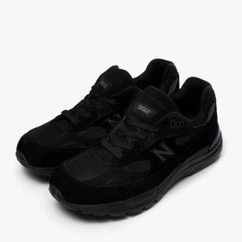[BUNJANG] New Balance 992 Triple Black Sneakers Size 285 / [285size] 뉴발란스 992 트리플 블랙 스니커즈