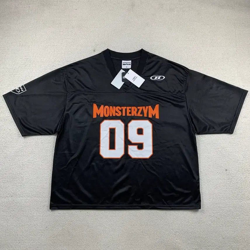 [BUNJANG] Born to Win x Monsterzym Oversized Rugby Jersey Deadstock / 본투윈 x 몬스터짐 오버핏 반팔 럭비 져지 데드스탁