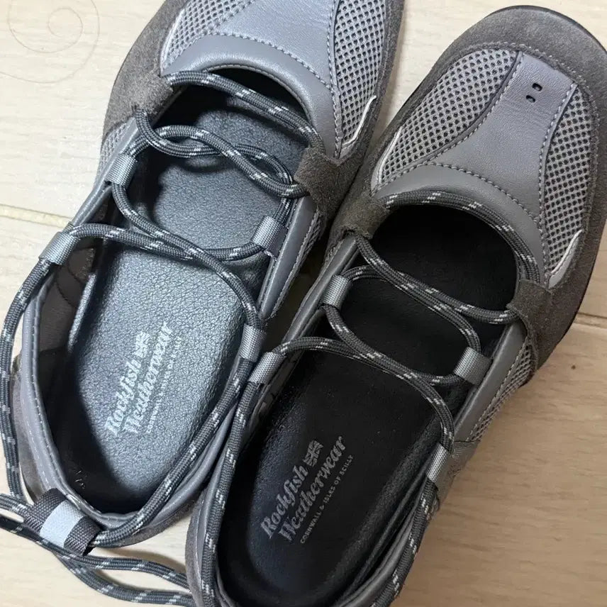 [BUNJANG] Rockfish Weatherwear Nicole Weaving Lace-up Sneakers / 락피쉬웨더웨어 NICOLE WEAVING LACEUP SNEAKERS