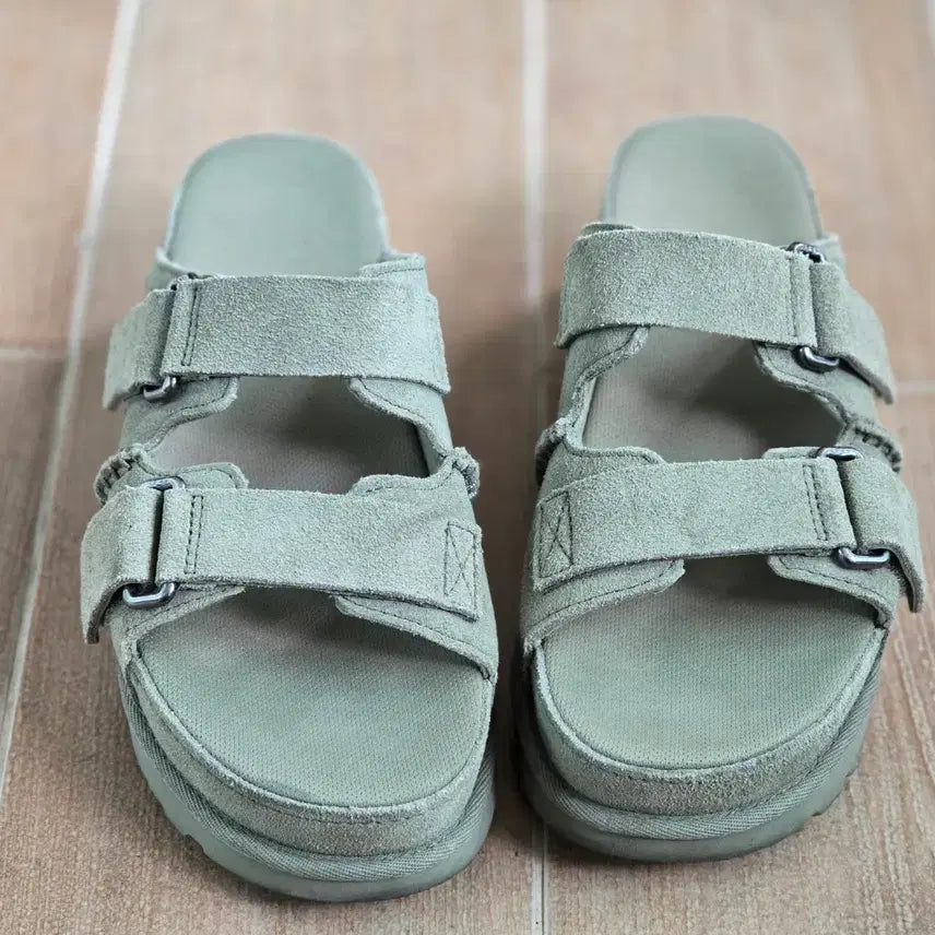 [BUNJANG] UGG Slip-on Slippers Size 7 / UGG 슬리퍼 7사이즈