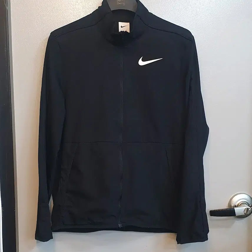 [BUNJANG] Nike Zip-Up Jacket (M) / 나이키집업m사이즈안감테두리특성상 테두리부분착용감있고밖은깨끗좋습니다
