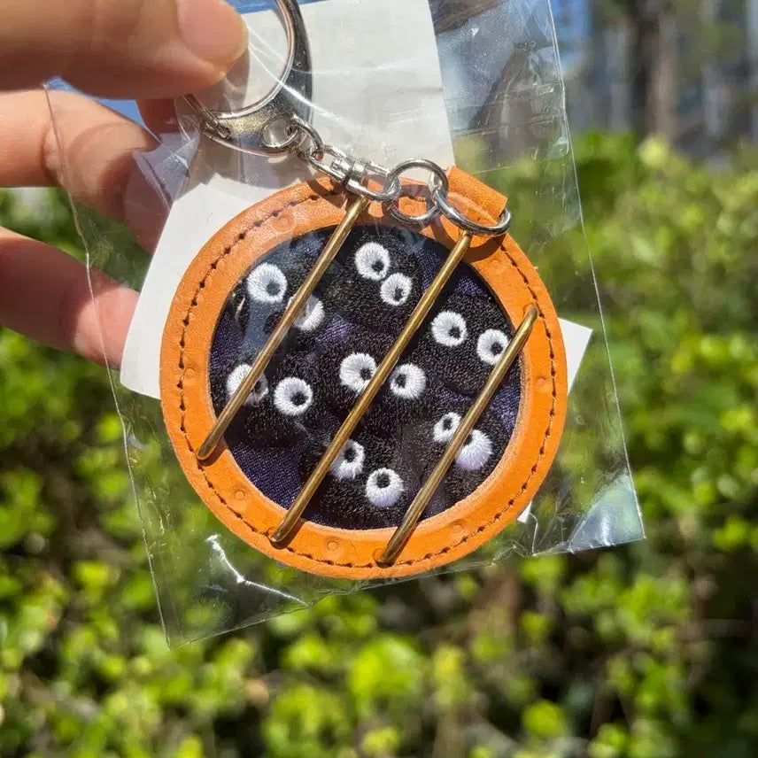 [BUNJANG] Ghibli Museum Kuro-Suke Leather Keyring (Sealed) / (정품)(미개봉)지브리미술관 마쿠로쿠로스케 가죽키링