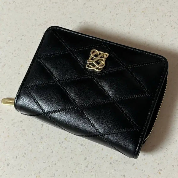 [BUNJANG] Louis Quatorze Quilted Wallet Black / 루이까또즈 퀼팅 지갑