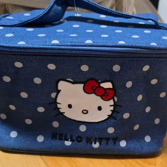 [BUNJANG] Hello Kitty Blue Dot Pouch / 헬로키티 파우치 블루 도트