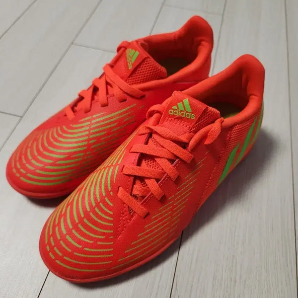 [BUNJANG] Adidas Predator Edge 4 IN Junior TF Indoor Soccer Shoes / 새상품급) 아디다스 프레데터 엣지 4 IN 주니어 GZ6014 TF 실내