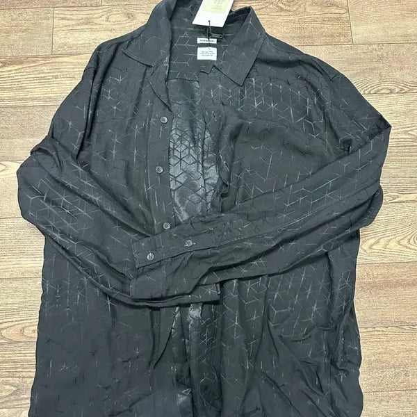 [BUNJANG] Tomwood Patterned Black Shirt / 톰우드 패턴 블랙 셔츠