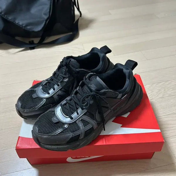 [BUNJANG] Nike V2K Run Black Anthracite / 나이키 V2K 런 블랙 앤트러사이트