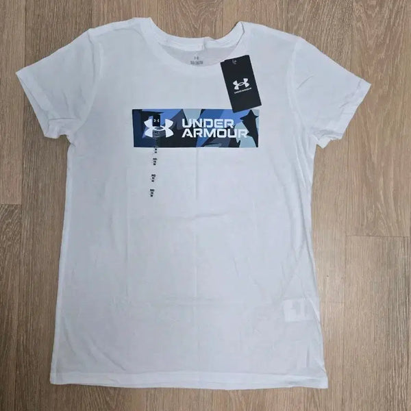 [BUNJANG] Under Armour Women's Short Sleeve T-Shirt White New / 언더아머 반팔 티셔츠 화이트 새상품