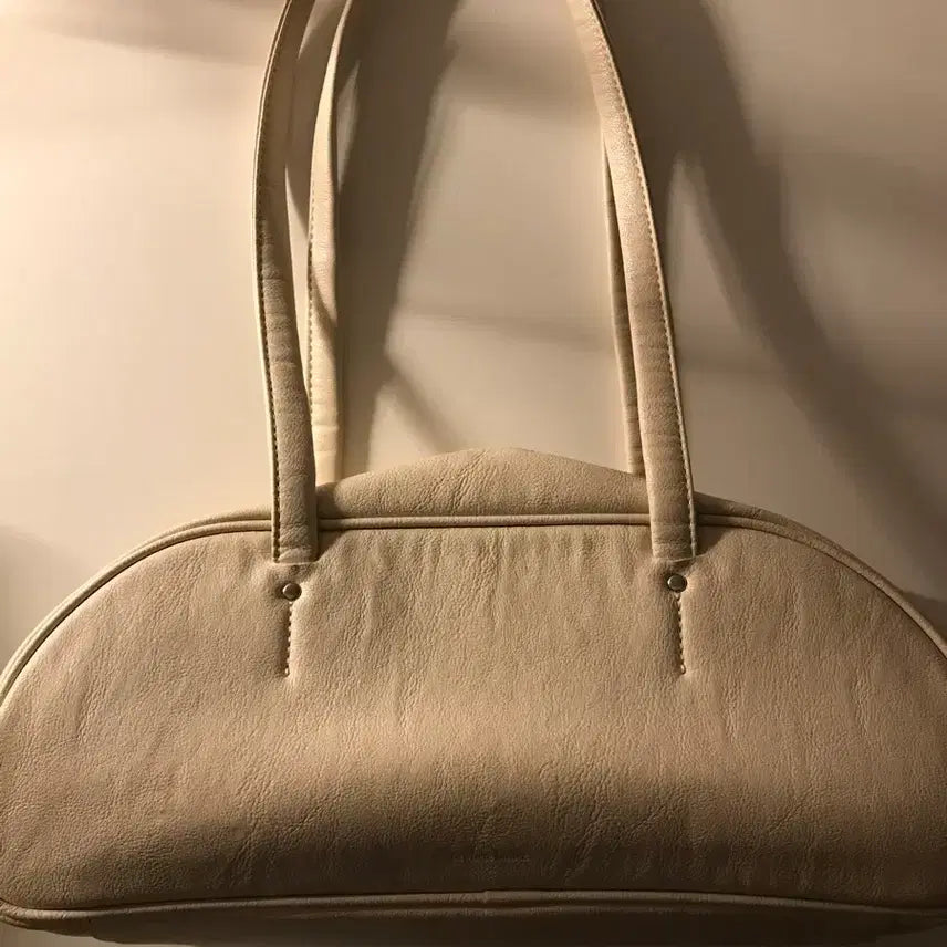 [BUNJANG] Somewhere Butter Baguette Bag / 썸웨어버터 숄더백 바게트백 버터크림