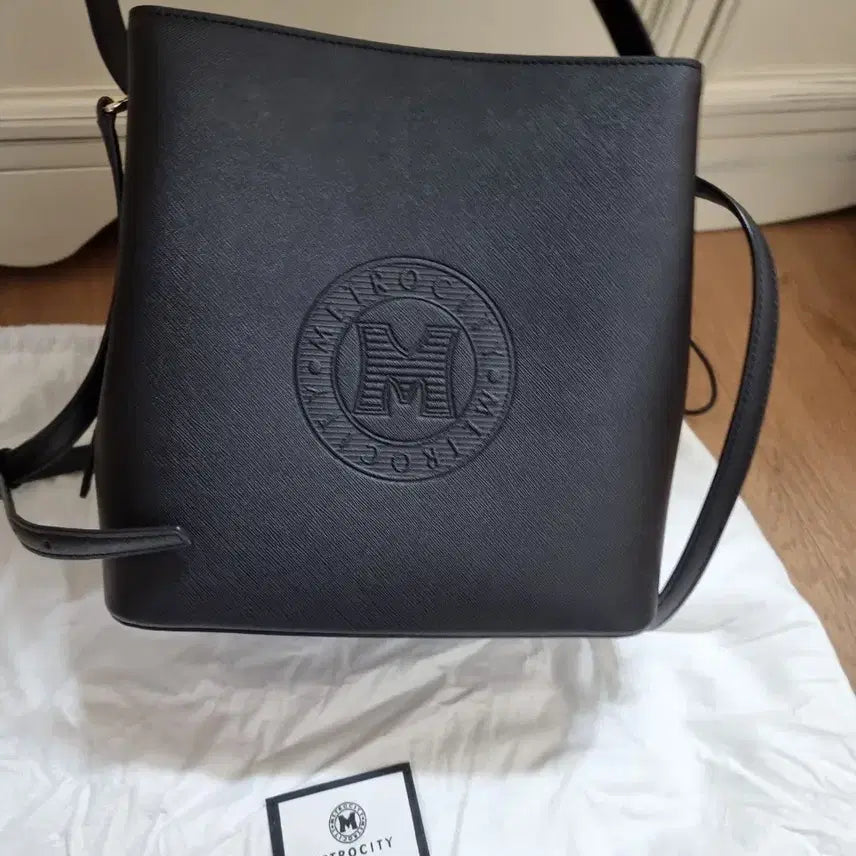 [BUNJANG] M Stamm Metrocity Tote Bag Black Leather / 메트로시티 가방 토트백 검정