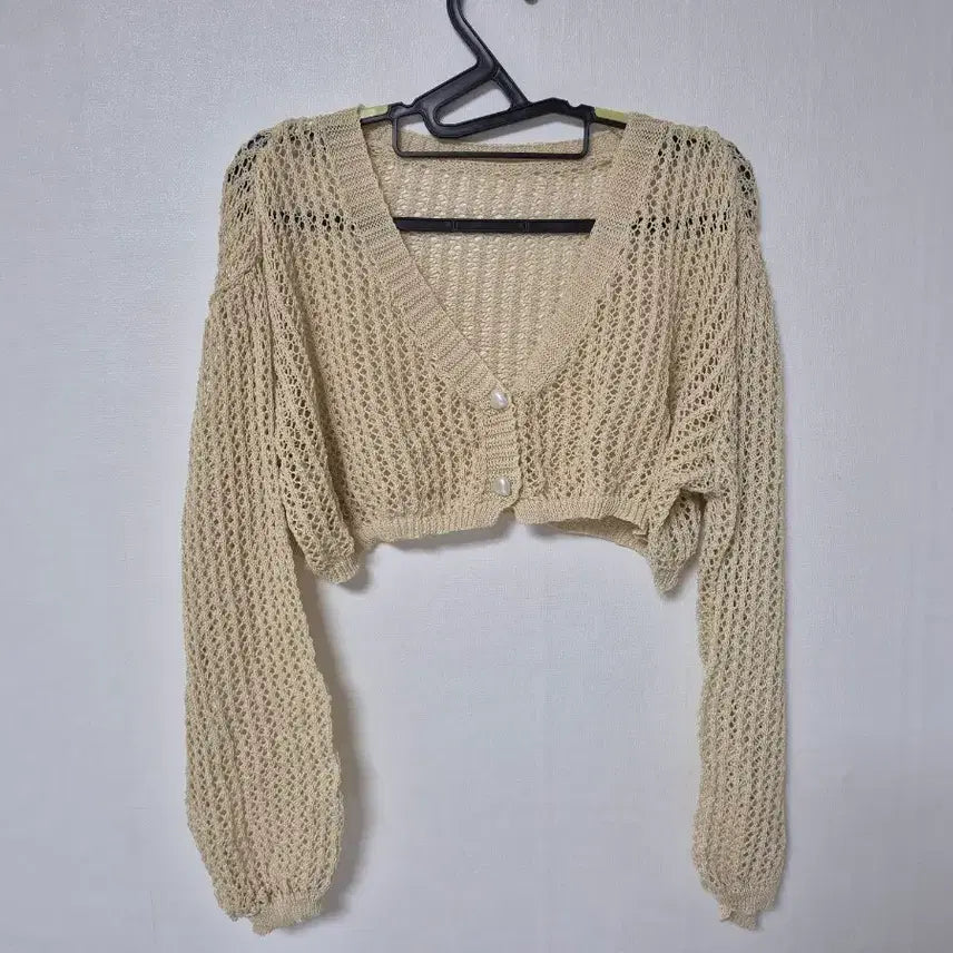 [BUNJANG] Women's Knit Cardigan Pearl Button Beige Free Size / 새상품 여성용 니트 가디건  free
