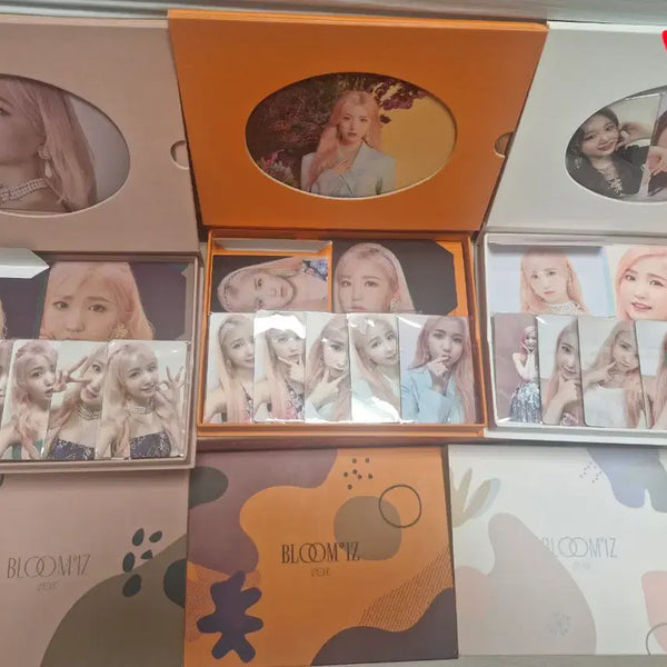 [BUNJANG] IZ*ONE Hitomi Honda BLOOM*IZ Album Set + KiT Album / 아이즈원 BLOOM*IZ(블룸아이즈) 혼다 히토미 세트+키노앨범