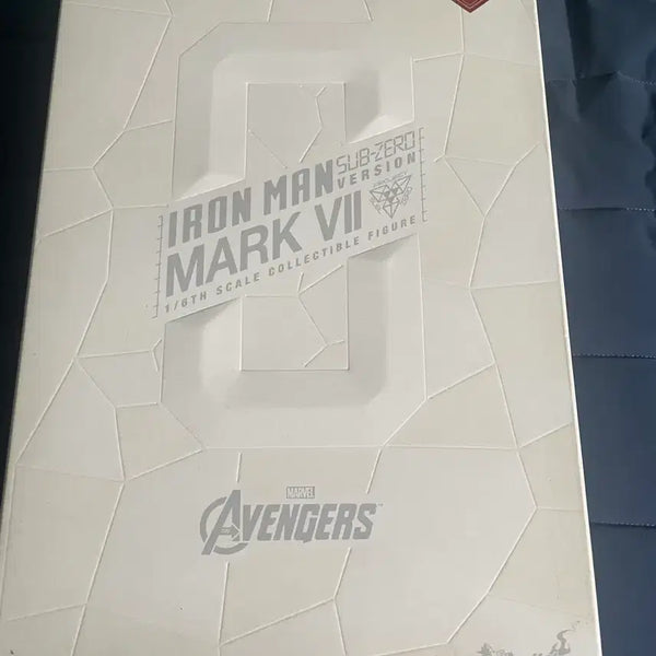 [BUNJANG] Hot Toys Mark VII Sub-Zero Figure / 핫토이 마크7 서브제로