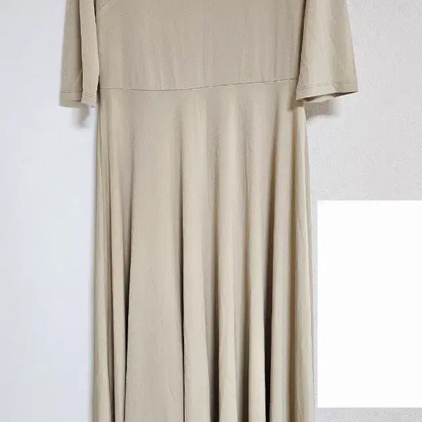 [BUNJANG] One Piece Long Dress / 립밤 원피스 새상품