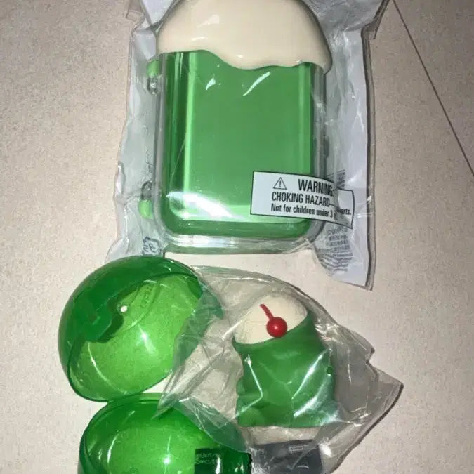 [BUNJANG] Daiso Japan Melon Soda Storage Case + Decoboco Sticker Memo Pad Set / 일본 다이소 메론소다 소품함 케이스 + 메론크림소다 조명 마치보케 가챠