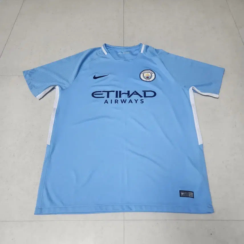 [BUNJANG] Nike Manchester City 17-18 Jersey (No Name, International XL) / 나이키 맨시티 17-18 유니폼(노마킹 해외XL)