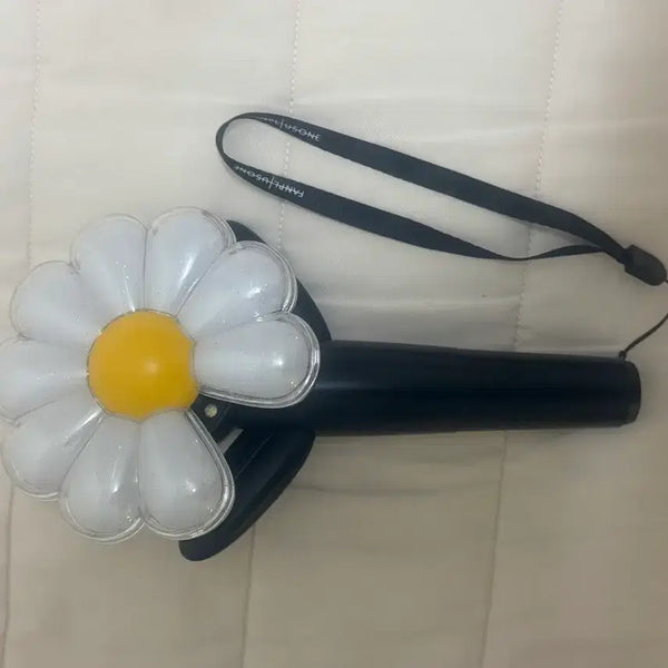 [BUNJANG] G-Dragon Daisy Bong Lightstick / 지드래곤 응원봉 데이지봉