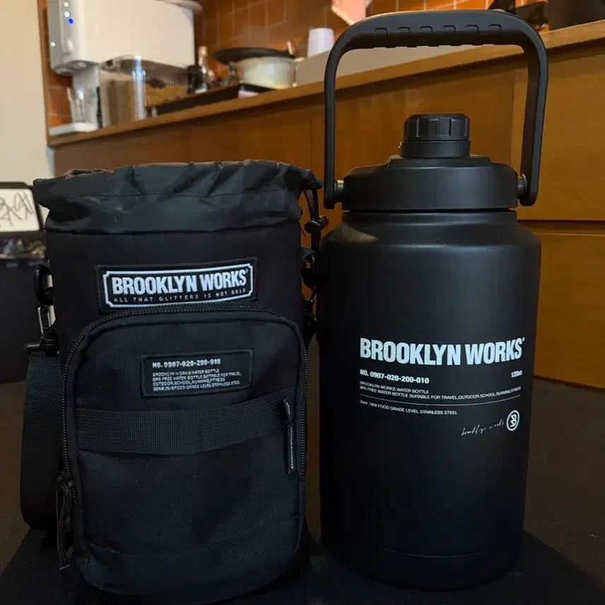 [BUNJANG] Brooklyn Works 3.8L Water Jug with Cover / 브루클린웍스 3.8 워터저그 +커버 (새상품)