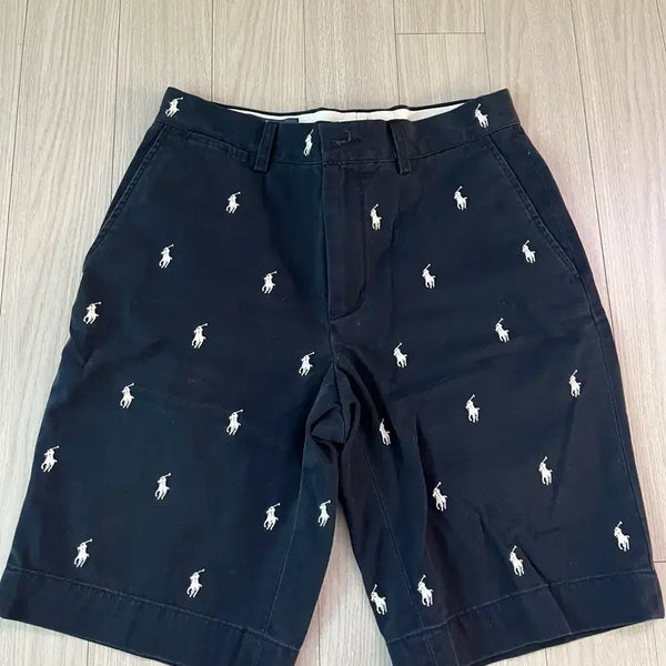 [BUNJANG] Polo Embroidered Shorts / 폴로 자수 반바지