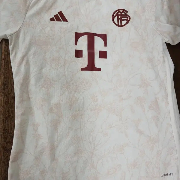 [BUNJANG] FC Bayern Munich 22/23 Away Authentic Jersey / 뮌헨 22/23시즌 어웨이 유니폼 싸게 판매