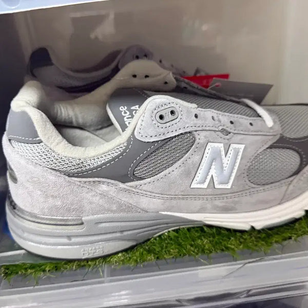 [BUNJANG] New Balance 993 Grey Sneakers (Size 280) / 뉴발란스 993 그레이 280