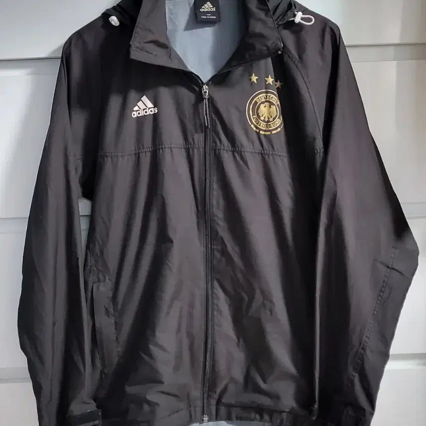 [BUNJANG] Adidas Authentic Germany National Team 3-Star Windbreaker / 아디다스 정품 올드 독일 국대 3성 윈드브레이커 100