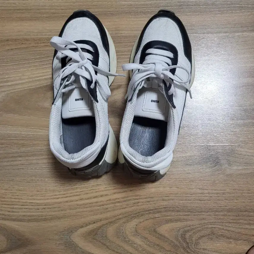 [BUNJANG] KUHO White Shoes / 구호신발