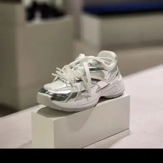 [BUNJANG] SUECOMMA BONNIE Delight Sneakers White 235 / 슈콤마보니 딜라이트 스니커즈 화이트 235