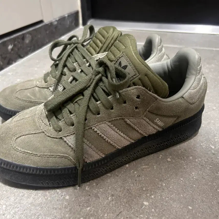 [BUNJANG] Adidas Samba 260 Beige/Black / 아디다스 삼배 베이지 블랙 260