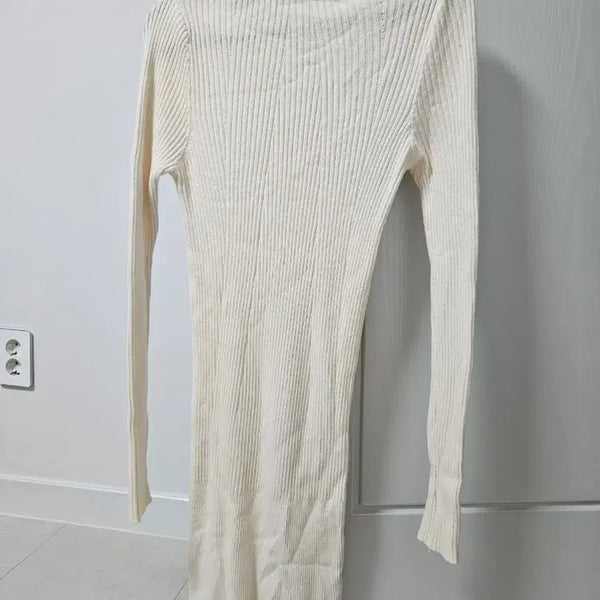 [BUNJANG] Ivory Ribbed Turtleneck Long Dress / 아이보리 골지 터틀넥 롱 원피스