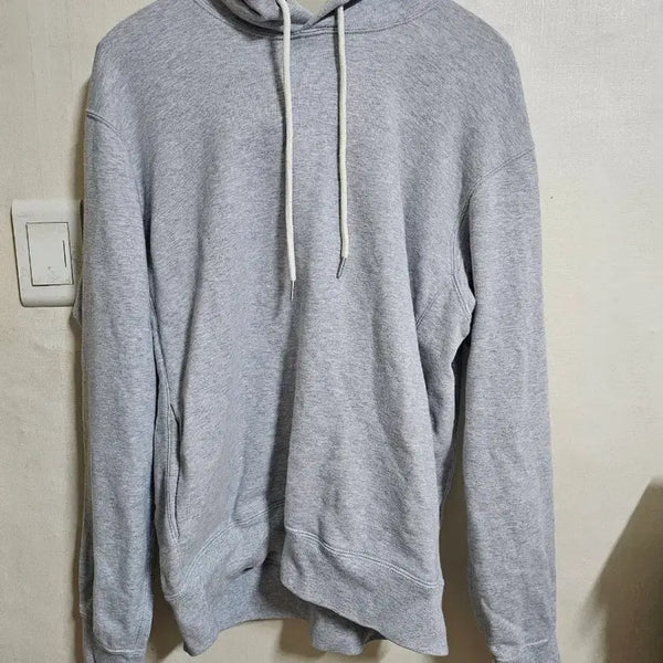 [BUNJANG] Uniqlo Hooded Sweatshirt (L) / 유니클로 후드티(L)