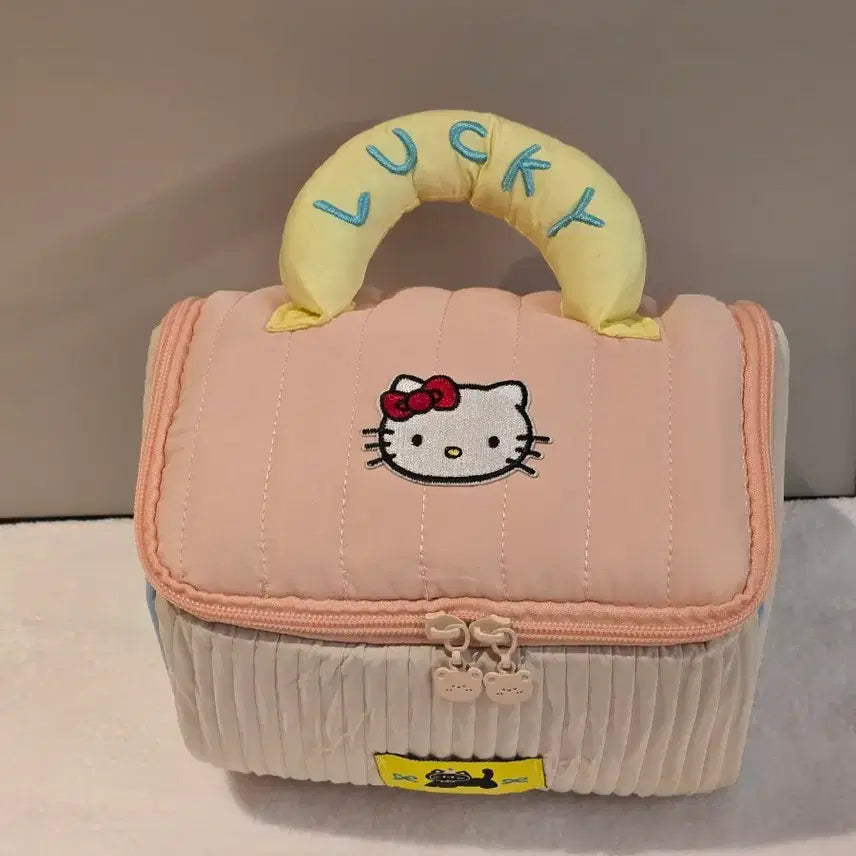 [BUNJANG] Lucky Kitty House Quilting Pouch Bag / 럭키 키티하우스 퀼팅 파우치 가방