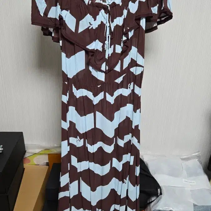 [BUNJANG] TIME Pattern One-Piece Dress Brown/Sky Blue / TIME  패턴 원피스 브라운/하늘색