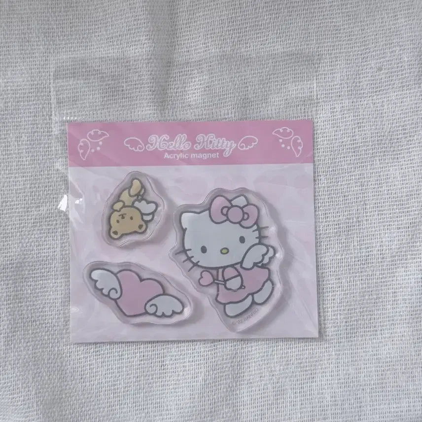 [BUNJANG] Sanrio Kitty's Souvenir Shop Angel Kitty Magnet / 키티문방구 엔젤키티 마그넷