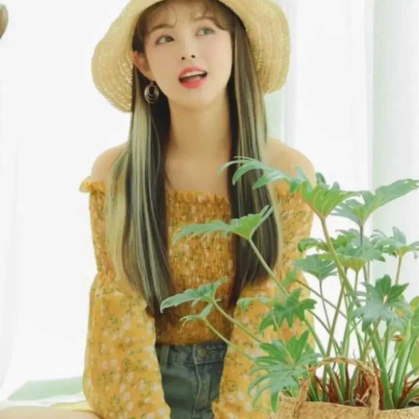 [BUNJANG] Floral Off-Shoulder Top / 옷장정리ㅣ오프숄더 꽃무늬오프숄더
