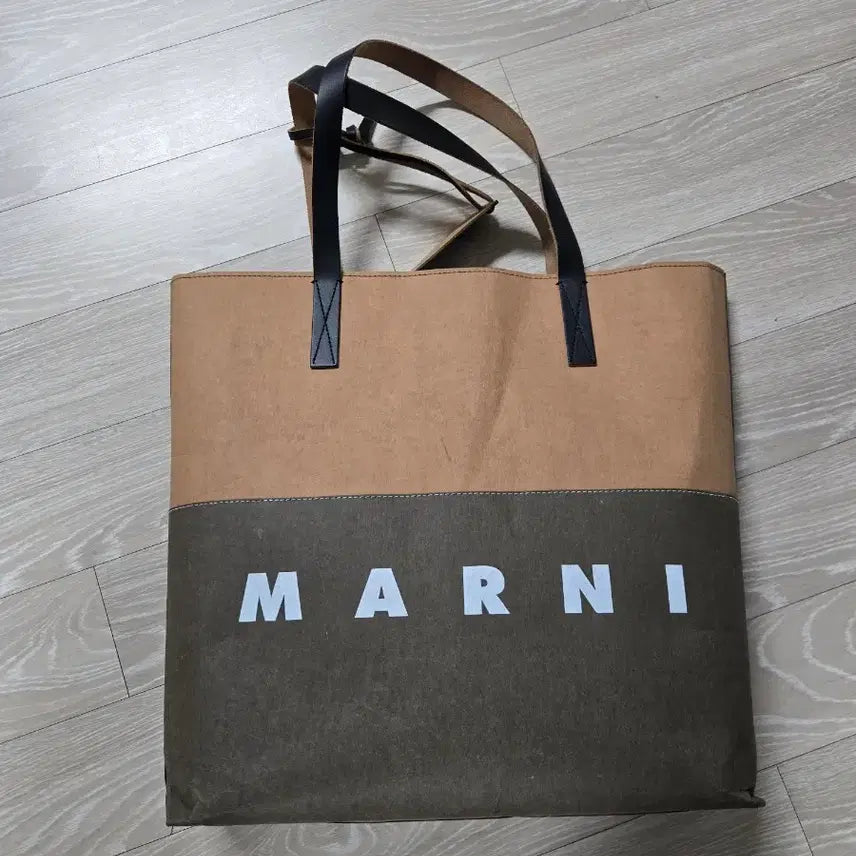 [BUNJANG] Marni Logo Bag / 마르니 로고 백 정품