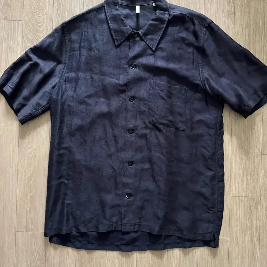 [BUNJANG] Sunflower Short-Sleeve Shirt Navy / Sunflower 선플라워 반팔셔츠