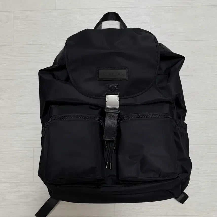 [BUNJANG] Hunter x Hancom Two Pocket Backpack / HUNTER 헌터 X 한컴 투 포켓 백팩