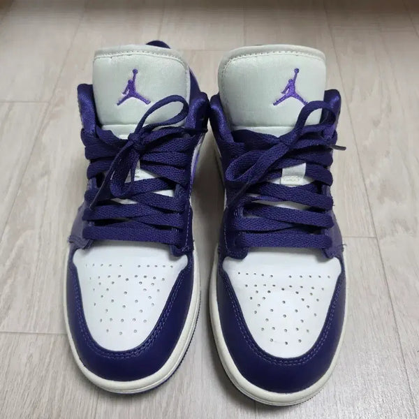[BUNJANG] Nike Air Jordan 1 Low Purple White Sneakers / 나이키 에어 조던 1 로우 퍼플 화이트