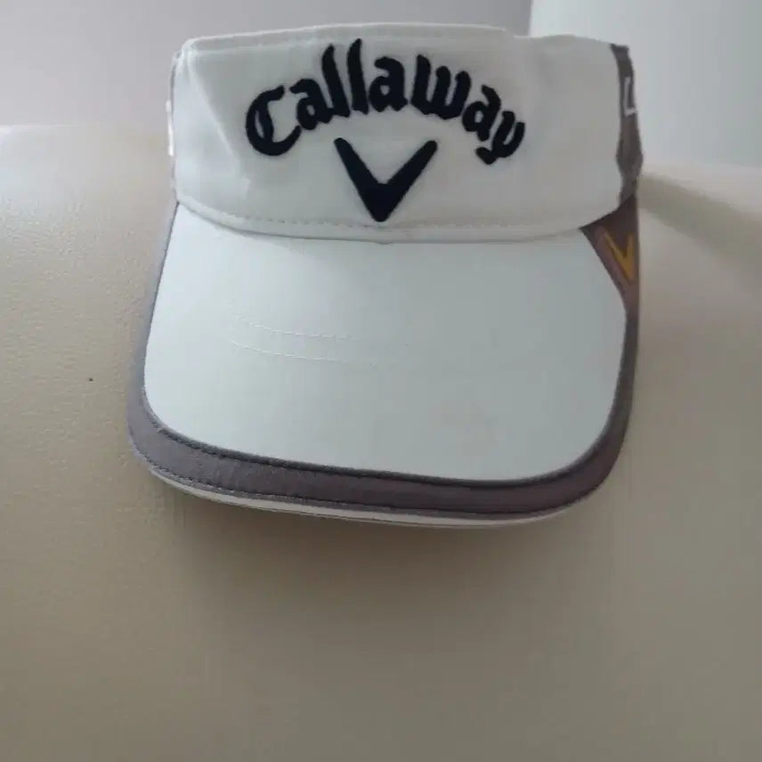 [BUNJANG] Galway Sun Cap White Light Brown / 결러웨이 썬 켑 흰 밤색
