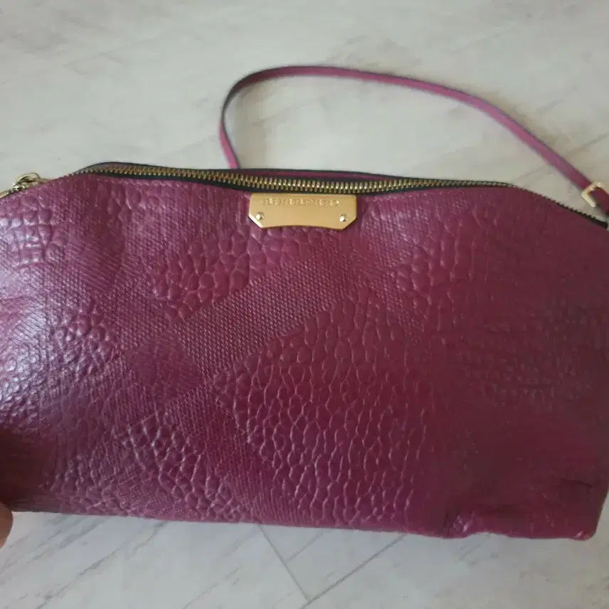 [BUNJANG] Burberry Leather Shoulder Bag / 버버리매장 우먼정품  숄더 크로스밬