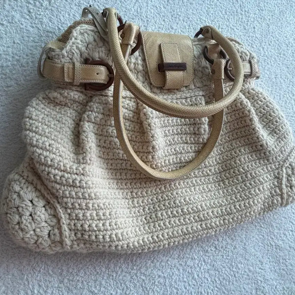 [BUNJANG] Salvatore Ferragamo Knit Shoulder Bag / 페라가모 니트 숄더백