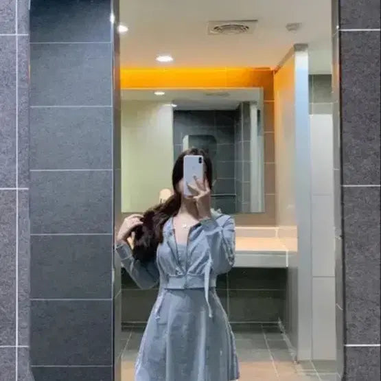 [BUNJANG] Gray Hoodie Zip-up Set Flare Skirt Two-Piece Set / 그레이 후드 집업 세트 원피스