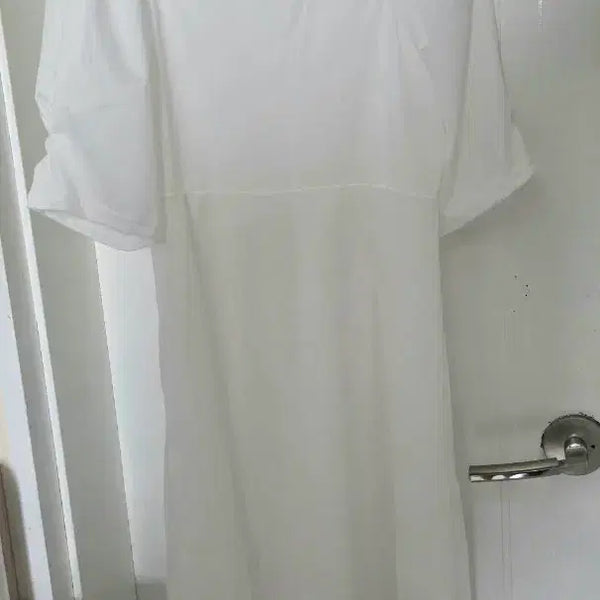 [BUNJANG] Puff Sleeve Off-Shoulder Dress / 퍼프소매 오프숄더 원피스 새거 66-77까지