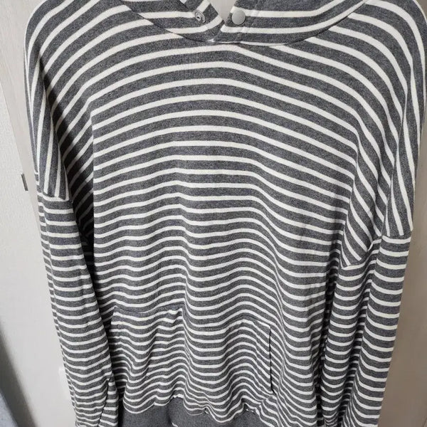 [BUNJANG] Unisex Striped Hoodie / 남여공용 단가라 후드티