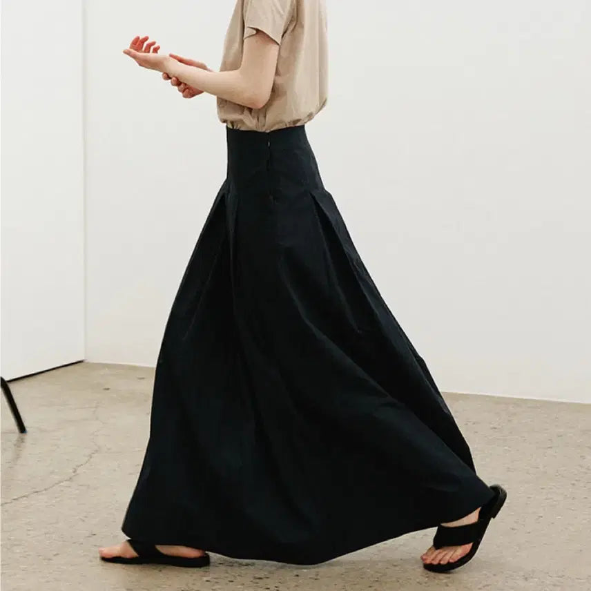 [BUNJANG] Artd Self Pleats Long Skirt Navy / [새상품] 아티드 플리츠 롱 스커트 네이비