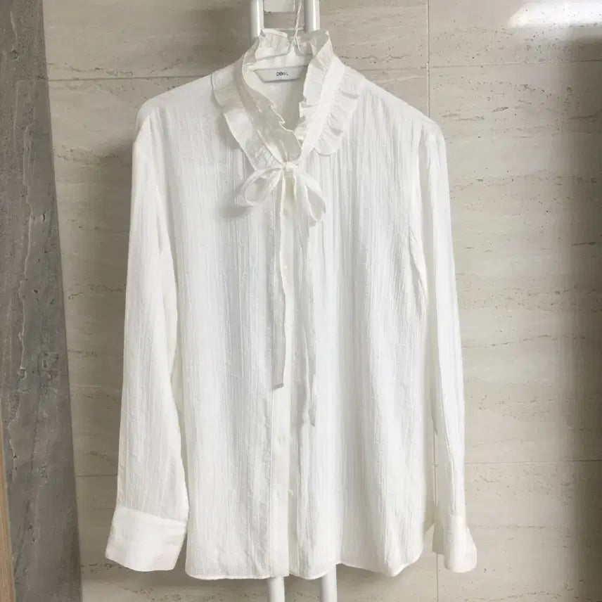 [BUNJANG] DEWL 2024 Frill Tie Blouse Size 55 / 듀엘 24년 프릴 타이 블라우스 55