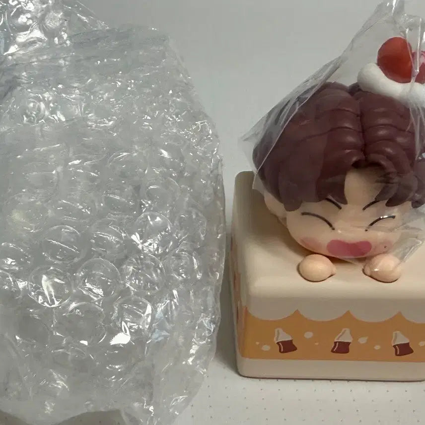 [BUNJANG] NCT 127 Mark Valentine's Day Kkomaz Figure / Nct 127 마크 발렌타인데이 꼬마즈 피규어