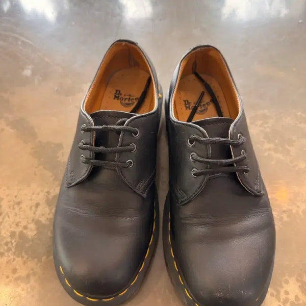 [BUNJANG] Dr. Martens 3-Eye Derby Shoes Black / 닥터마틴 3홀 더비슈즈 블랙